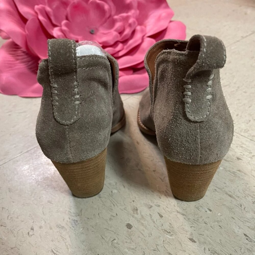 JEFFREY CAMPBELL Womens Sz 8 Taupe Suede ROSALEE Ankle Booties Chunky Block Heel - Picture 6 of 10